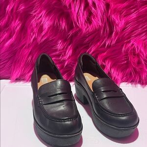 Classic Black Fitflop Heels